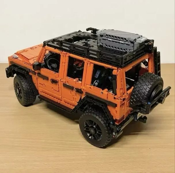 Конструктор Lego Technic Mercedes G500 42177 ,2891 дет 42083 фото